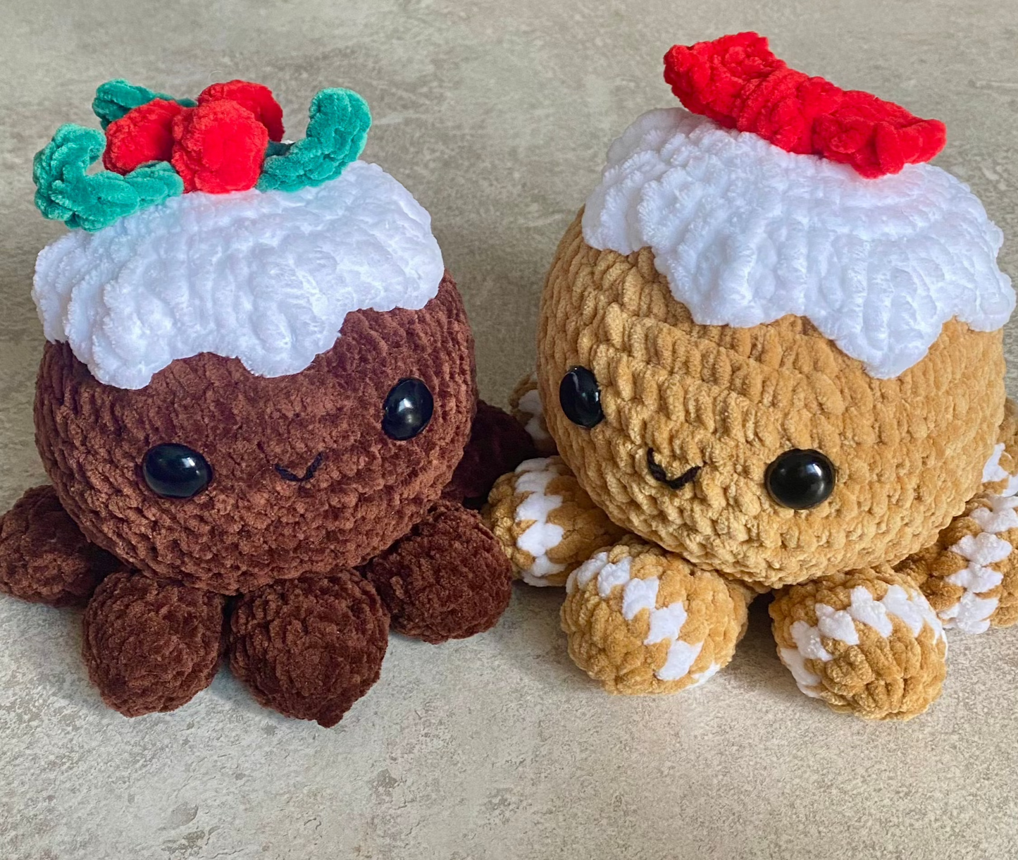 *PATTERN ONLY* 2 in 1 Christmas Octos Crochet Pattern